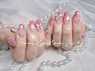 ネイル ✨Nailsalon Vi+✨のネイルデザイン