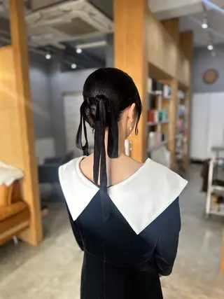ミディアム miloc MOMOKAのヘアスタイル