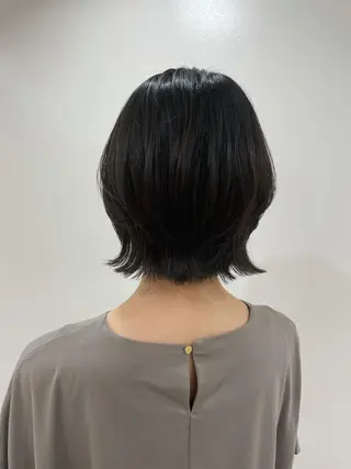 ショート カラー akane .のヘアスタイル