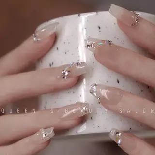 ネイル Queens マオのネイルデザイン