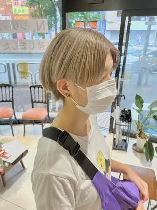 ショート カラー ✨髪質改善専門店✨ QOLU✨のヘアスタイル
