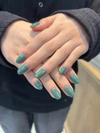 ネイル DEEokazaki ayaka.Tのネイルデザイン