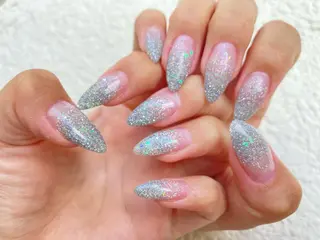 セミロング ネイル ✴︎ Delightのネイルデザイン