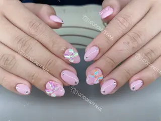 ネイル 神田 ココナッツのネイルデザイン