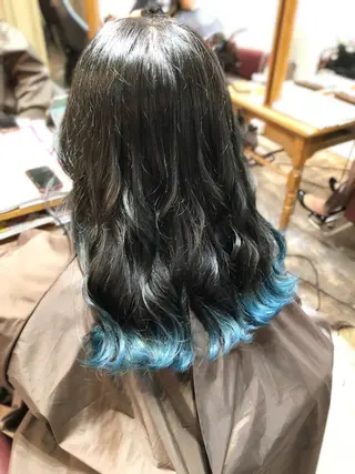 ロング みやもと まなみのヘアスタイル