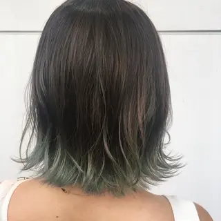 ミディアム カラー RINA🧤 デザインとボブのヘアスタイル