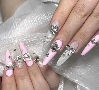 ネイル 🎀 KiKi_nailのネイルデザイン
