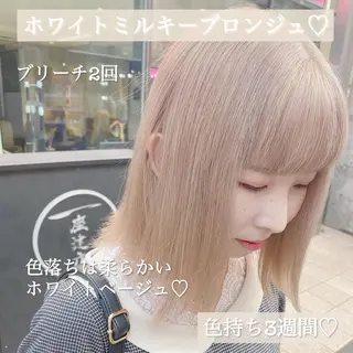 ミディアム カラー ヘアアレンジ TAKUMAブリーチ /切りっぱなし🪽のヘアスタイル
