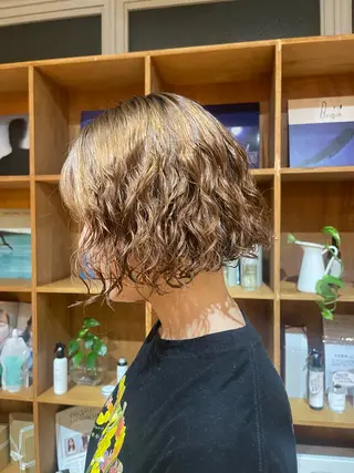 ショート 艶カラー/縮毛矯正 🩰chihiroのヘアスタイル