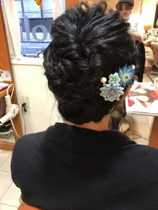 セミロング ヘアアレンジ 🪐脱白髪染め 🪐松尾菜々美のヘアスタイル