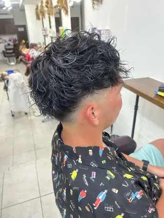 パーマ メンズ ダブルスキルエクステ /羽エクステ白石宇由のヘアスタイル