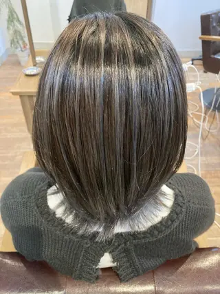 ミディアム タカツド ユウキのヘアスタイル