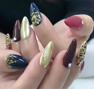 ネイル アトリエ エムシー 【新富町・東銀座】のネイルデザイン