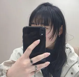 ミディアム 中川 茜里のヘアスタイル