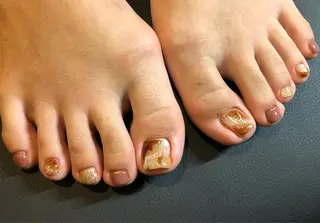 ネイル ネイルルーム チャームのネイルデザイン