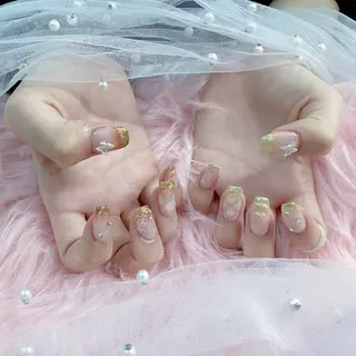 ネイル パーツ全部¥110 サロンミミのネイルデザイン