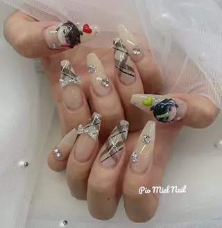 ネイル HANA 長さだしのネイルデザイン