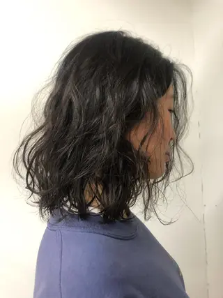 ミディアム パーマ ニュアンスヘア🌔 nanakoのヘアスタイル
