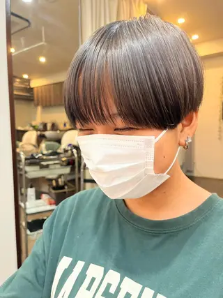 ショート カラー 日髙 椿のヘアスタイル