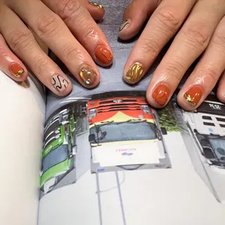 ネイル nailsalon ULLのネイルデザイン