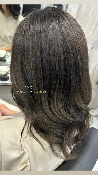セミロング カラー 🥣ケアブリーチカ ラーTakato🥛のヘアスタイル