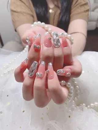 ネイル ENsalon AKIRAのネイルデザイン