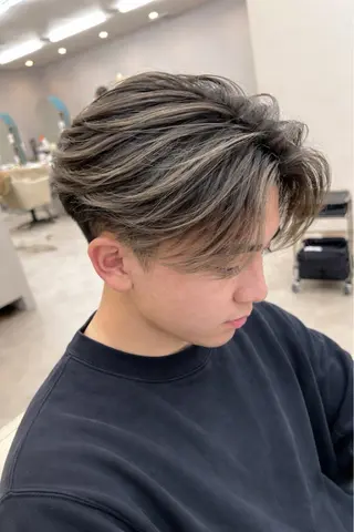 ショート メンズ カイト/透明感カラー /メンズヘアのヘアスタイル