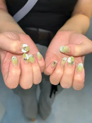 ネイル pool SHIBATAのネイルデザイン