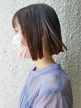 ショート カラー ハイトーン/レイヤー 似合わせ・ユキノのヘアスタイル