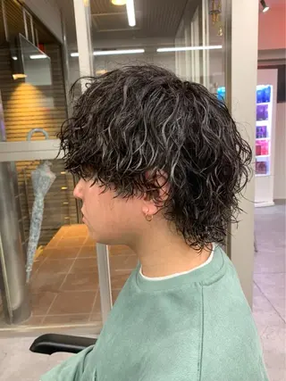 パーマ メンズ パーマ支持率No.1 ❤️🔥安成弾のヘアスタイル