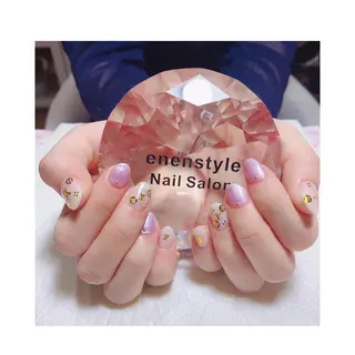 ミディアム ネイル 👑enen style👑のネイルデザイン