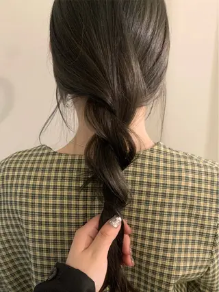 ロング カラー 落合希 Olivebeigeのヘアスタイル