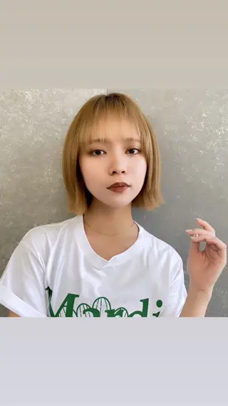 ミディアム カラー 縮毛矯正・似合わせ タナカ レイヤのヘアスタイル