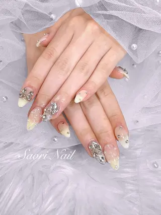 ネイル スタッフ YUUKIのネイルデザイン