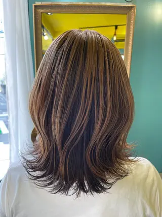 ミディアム カラー 末石 智のヘアスタイル