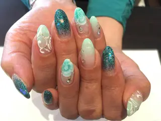 ネイル Li'leaNail AINAのネイルデザイン