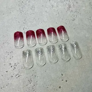 ネイル MAXKELLY リンカ🐻‍❄️のネイルデザイン