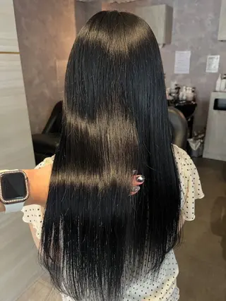 ロング カラー 🤍あみ🤍暗髪オリ ーブ特化🌿髪質改善のヘアスタイル