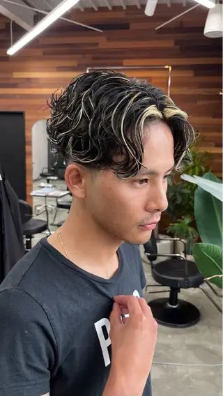 メンズ パーマスタイル特化◎ 永戸圭汰のヘアスタイル