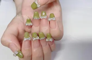 ネイル Flower nailのネイルデザイン