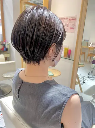 ショート カラー 安永 涼のヘアスタイル
