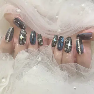 ネイル ゴン 🦋のネイルデザイン