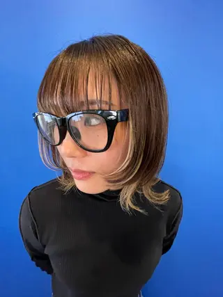 ミディアム カラー 今井 聖玲奈のヘアスタイル
