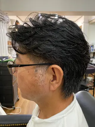 ショート パーマ GOLD BLACK所属・究極の艶髪！ 艶神！大矢祥央のヘアスタイル