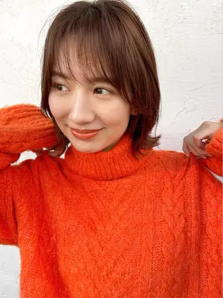 ミディアム カラー 結べるレイヤーボブ くびれLady表参道のヘアスタイル