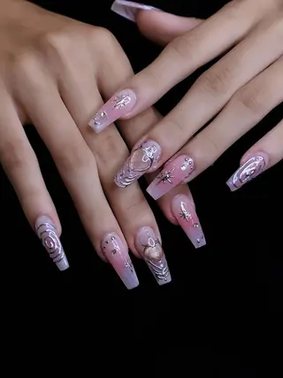 ミディアム ティキ Pono Nailsのネイルデザイン