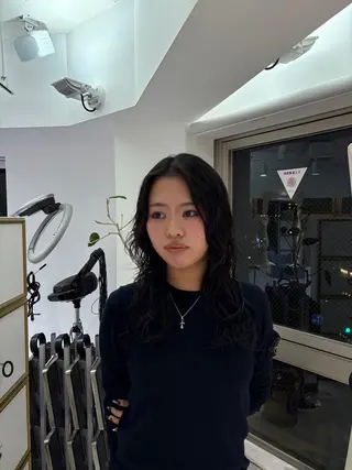 ミディアム パーマ 山野 華愛のヘアスタイル