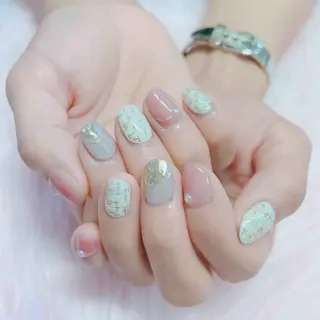 ネイル MoonNail ユリ🌸のネイルデザイン