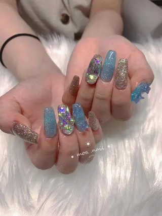 ネイル MoaNail🫶 Yoshiのネイルデザイン