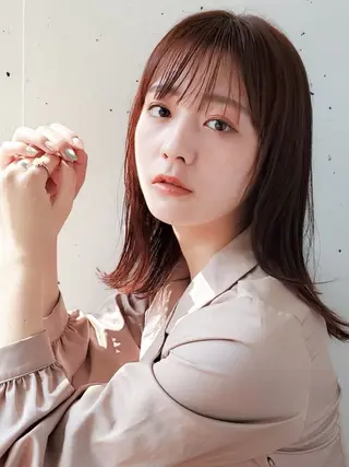 ロング レイヤー／ハイトーン /岡山駅前/上野陸のヘアスタイル